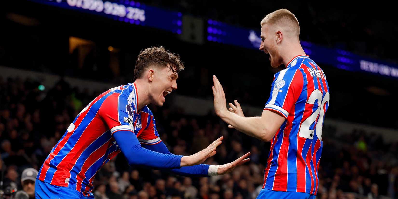 Jorgen Strand Larson e Adam Wharton 