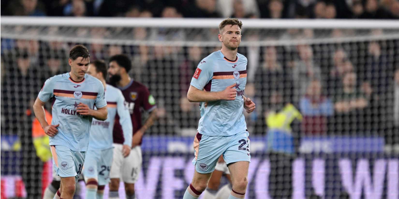 nathan-collins-brentford