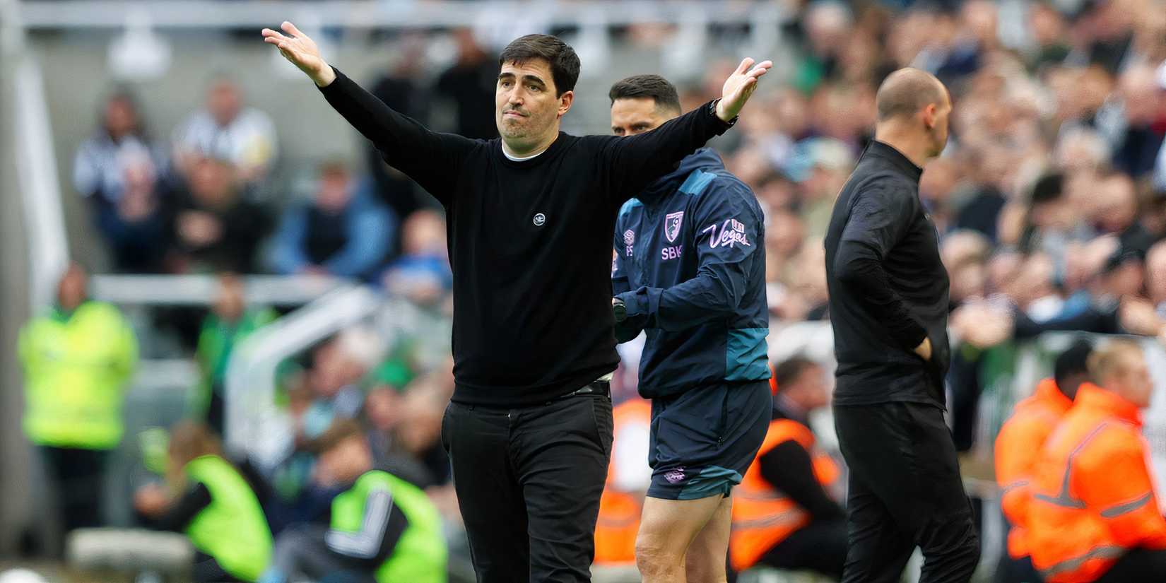 Bournemouth manager Andoni Iraola