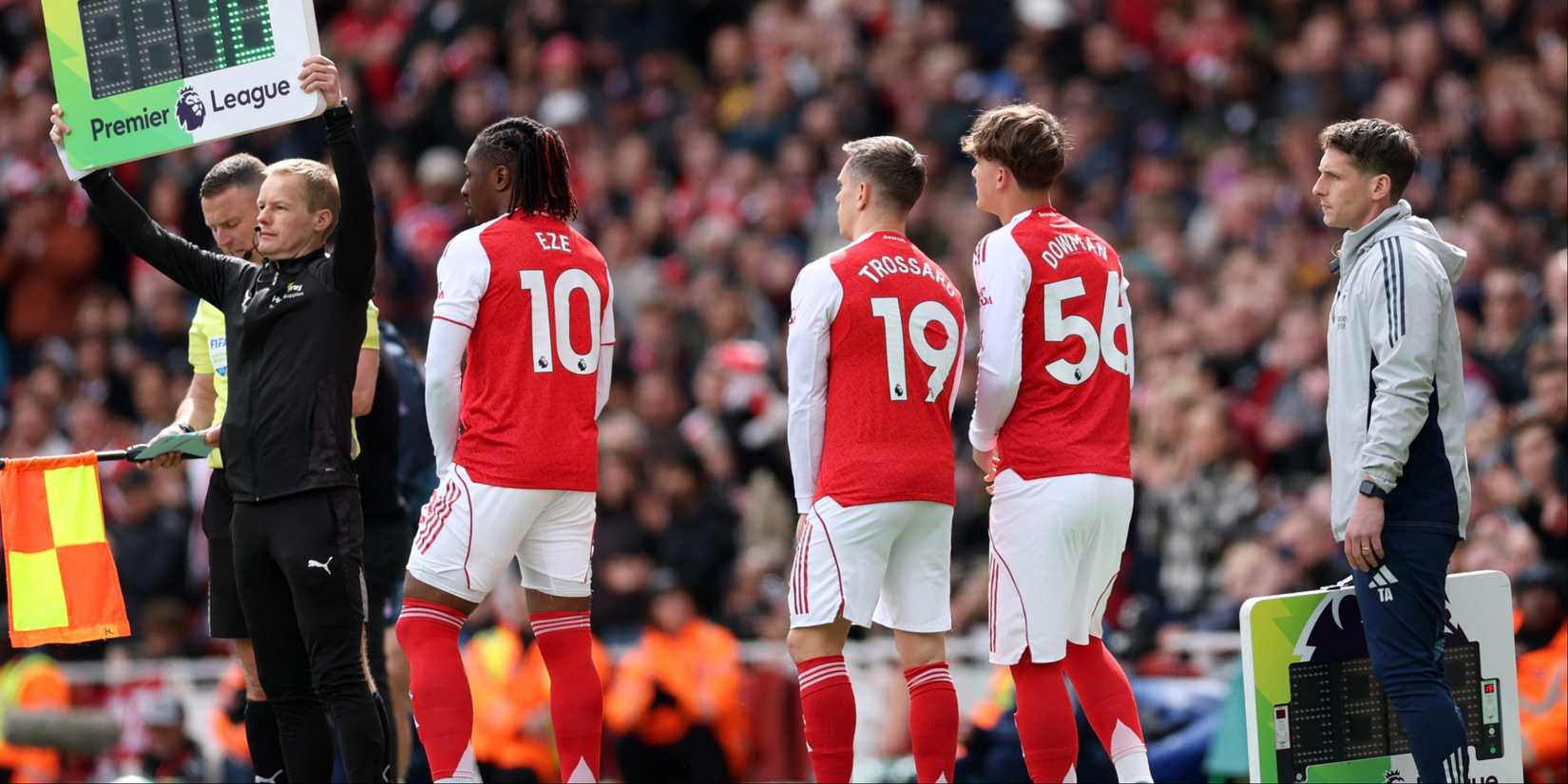 Dowman-Eze-Trossard-Arsenal