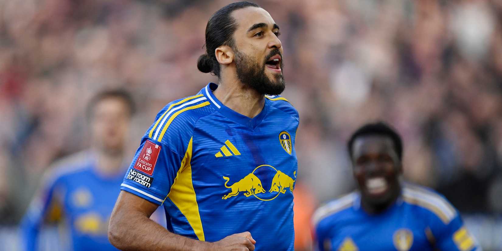 Dominic Calvert-Lewin, do Leeds United, comemora seu segundo gol