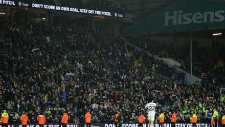Torcedores do Leeds United comemoram