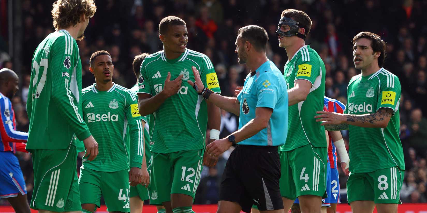 newcastle-crystal-pace-penalty