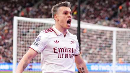Arsenal-Leandro-Trossard