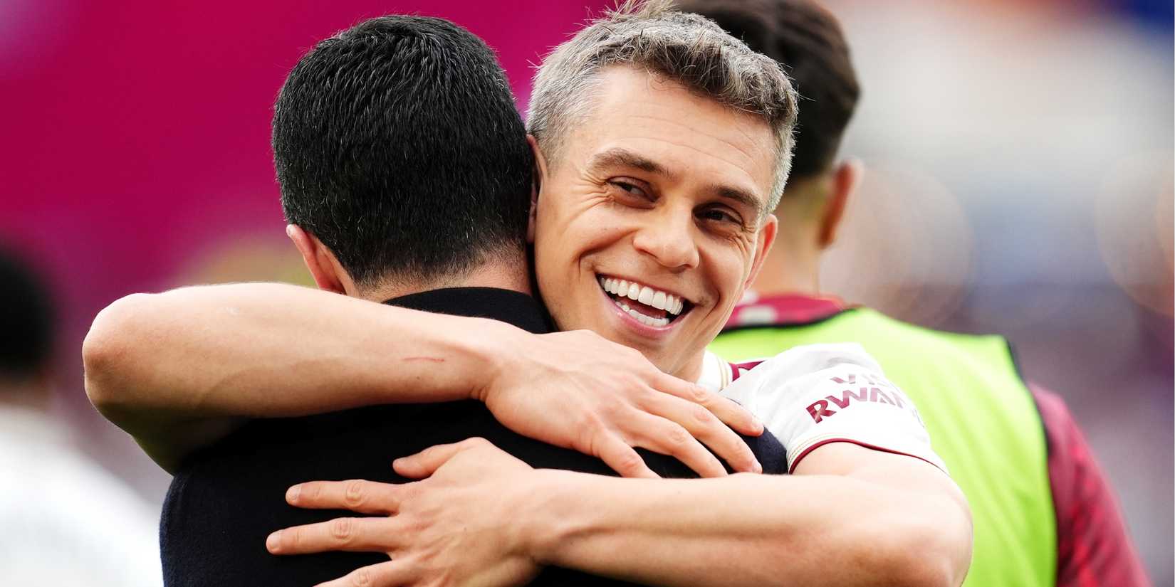 Arteta-Arsenal-Trossard