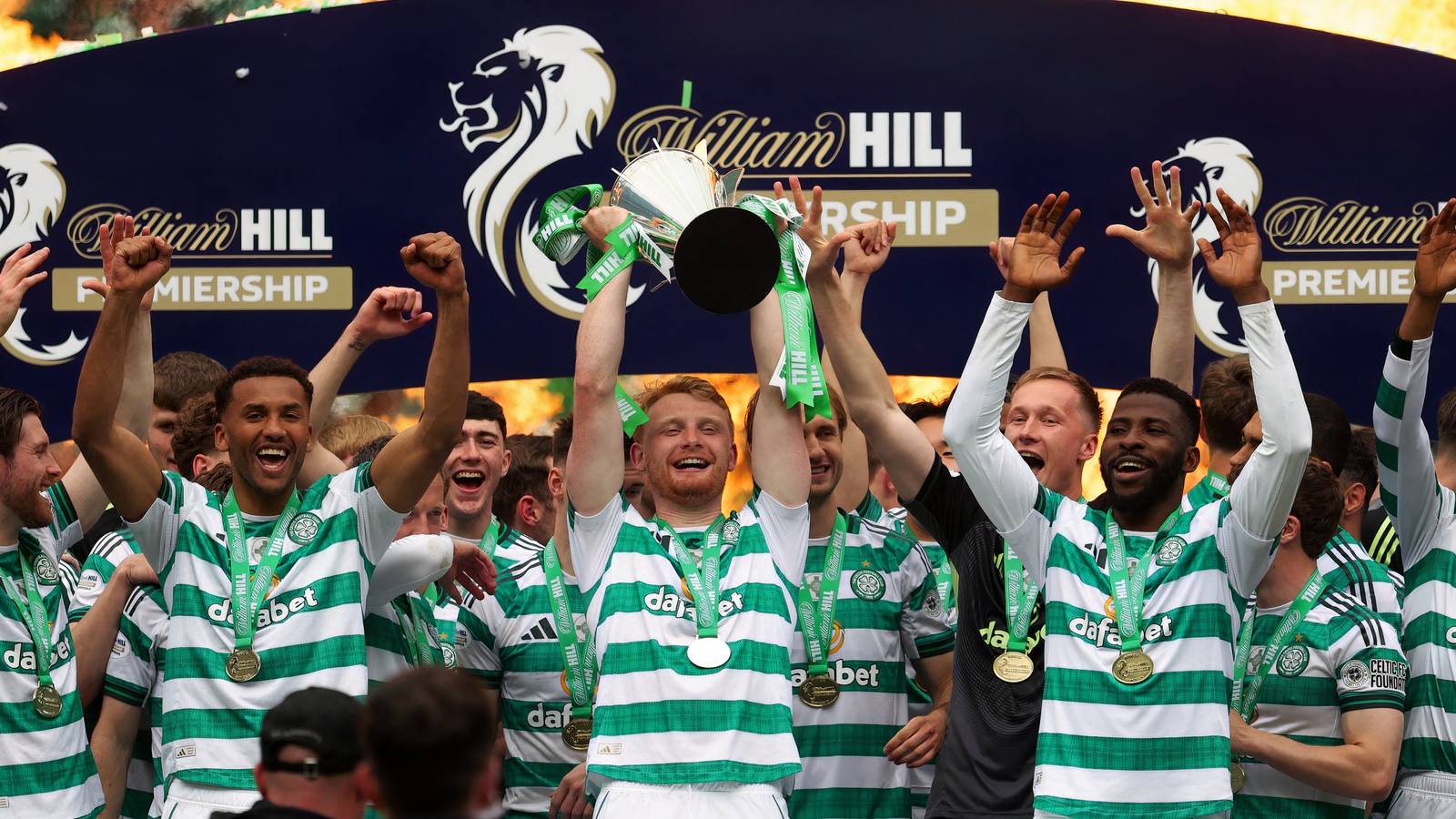 Kieran Tierney dedicates Celtic's title win to one player who does things “no one sees” Kieran Tierney dedicates Celtic's title win to one player who does things “no one sees”