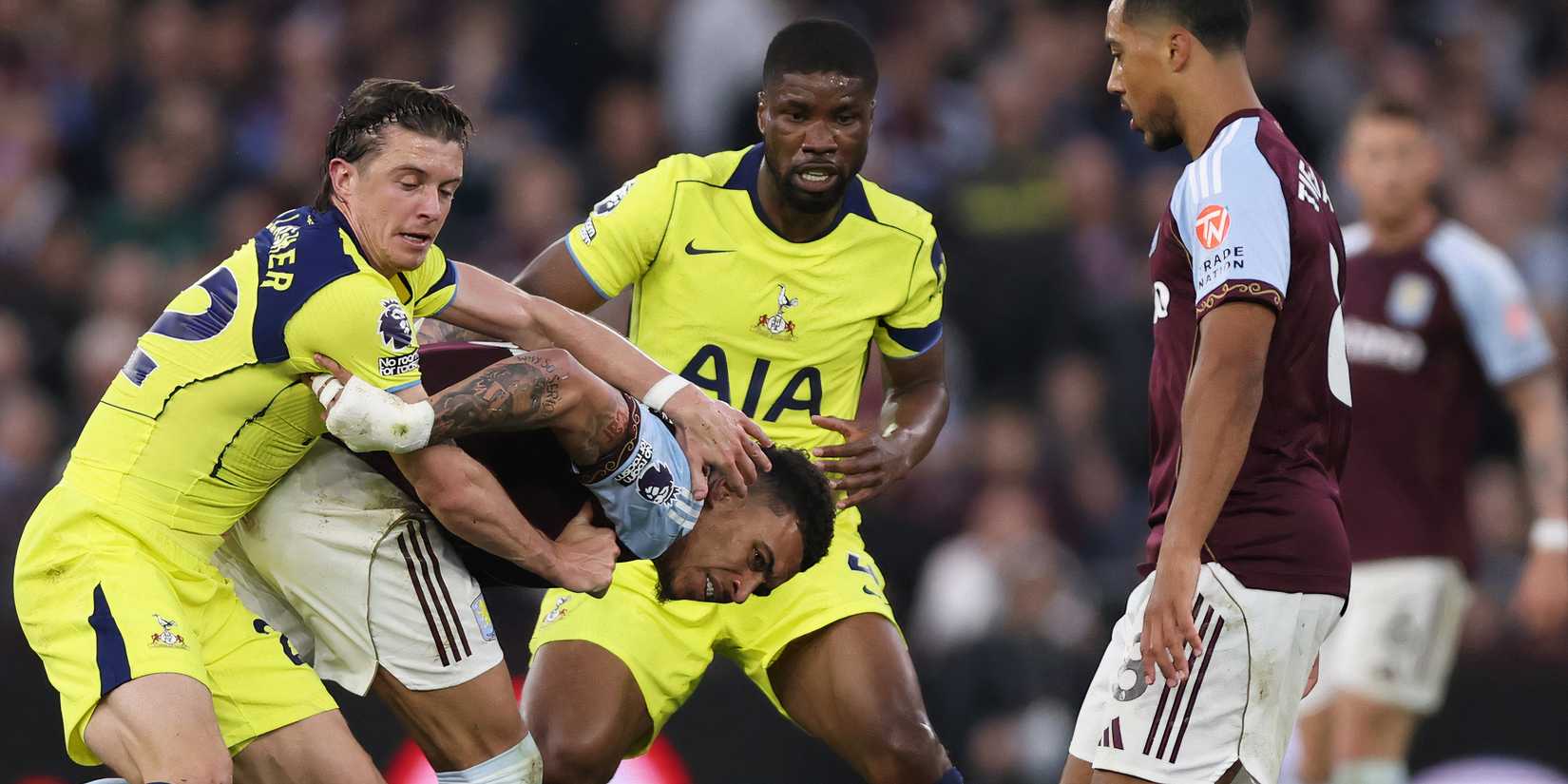 conor-gallagher-rogers-aston-villa-spurs