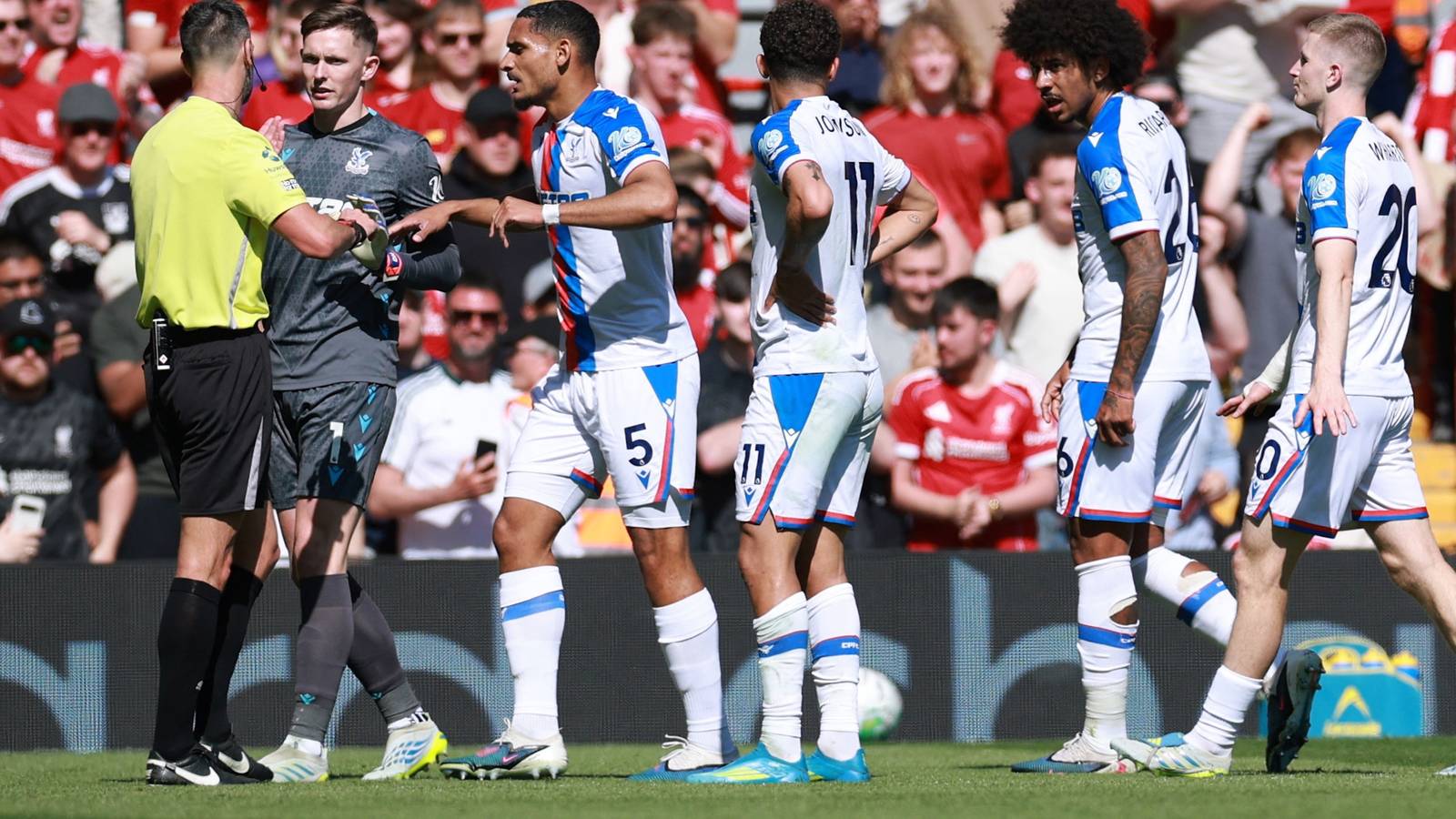 Aston Villa now keen on signing £50m star who Crystal Palace are desperate to keep