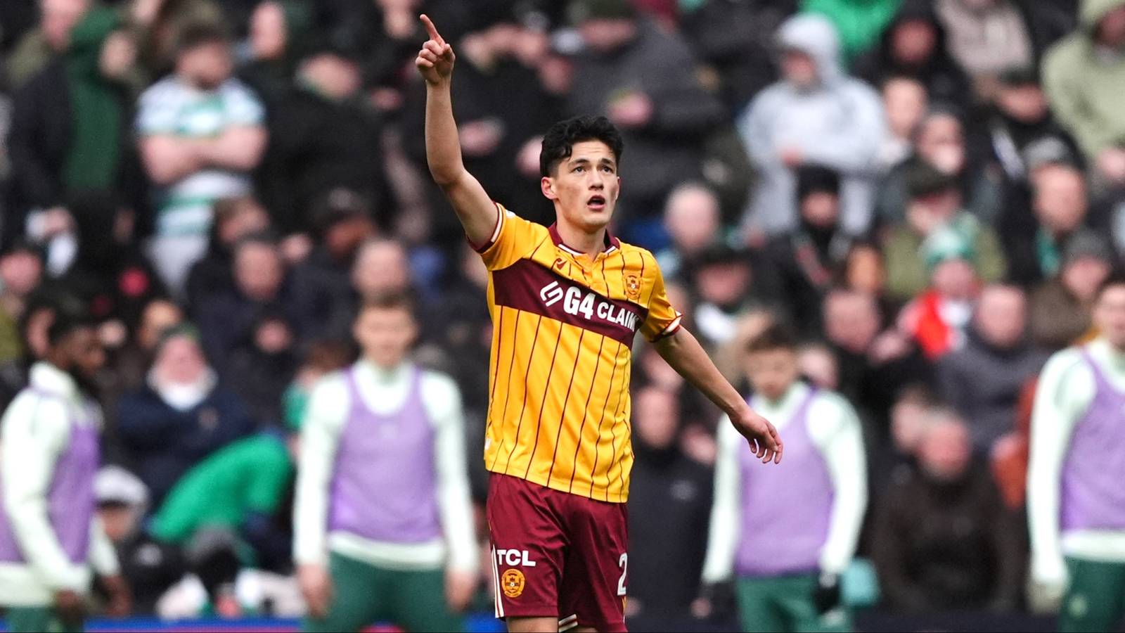 £3.5m star will say goodbye to Ibrox if Rangers sign Elijah Just