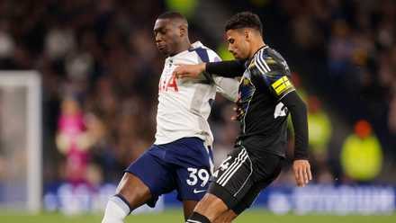 kolo-muani-spurs (3)