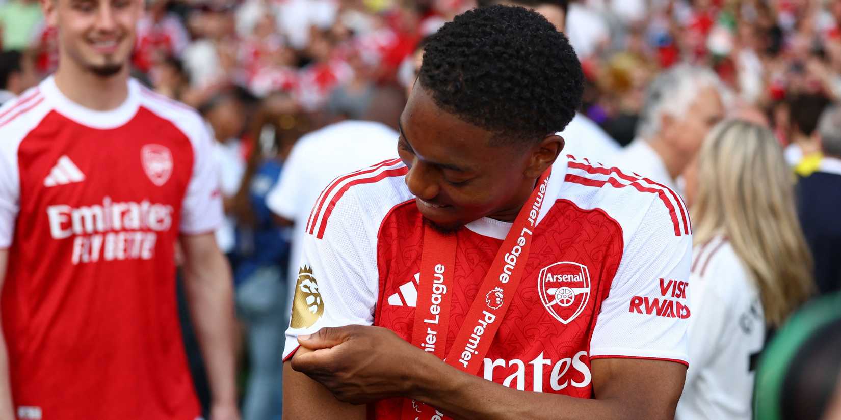 Lewis-Skelly-Arsenal-1