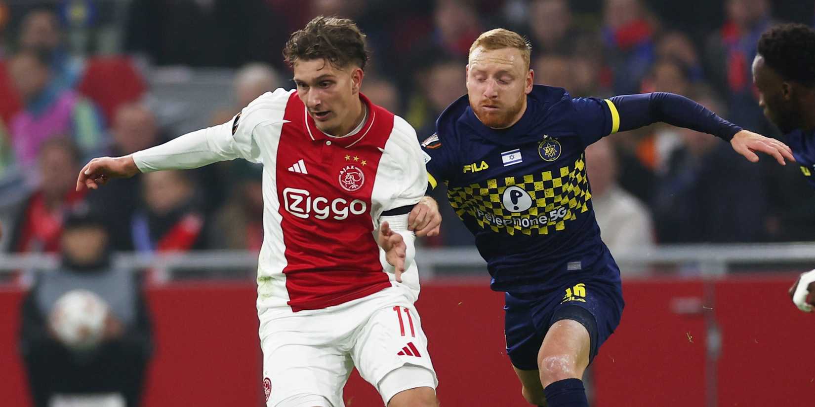 Mika-Godts-Ajax
