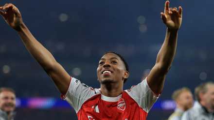 myles-lewis-skelly-arsenal