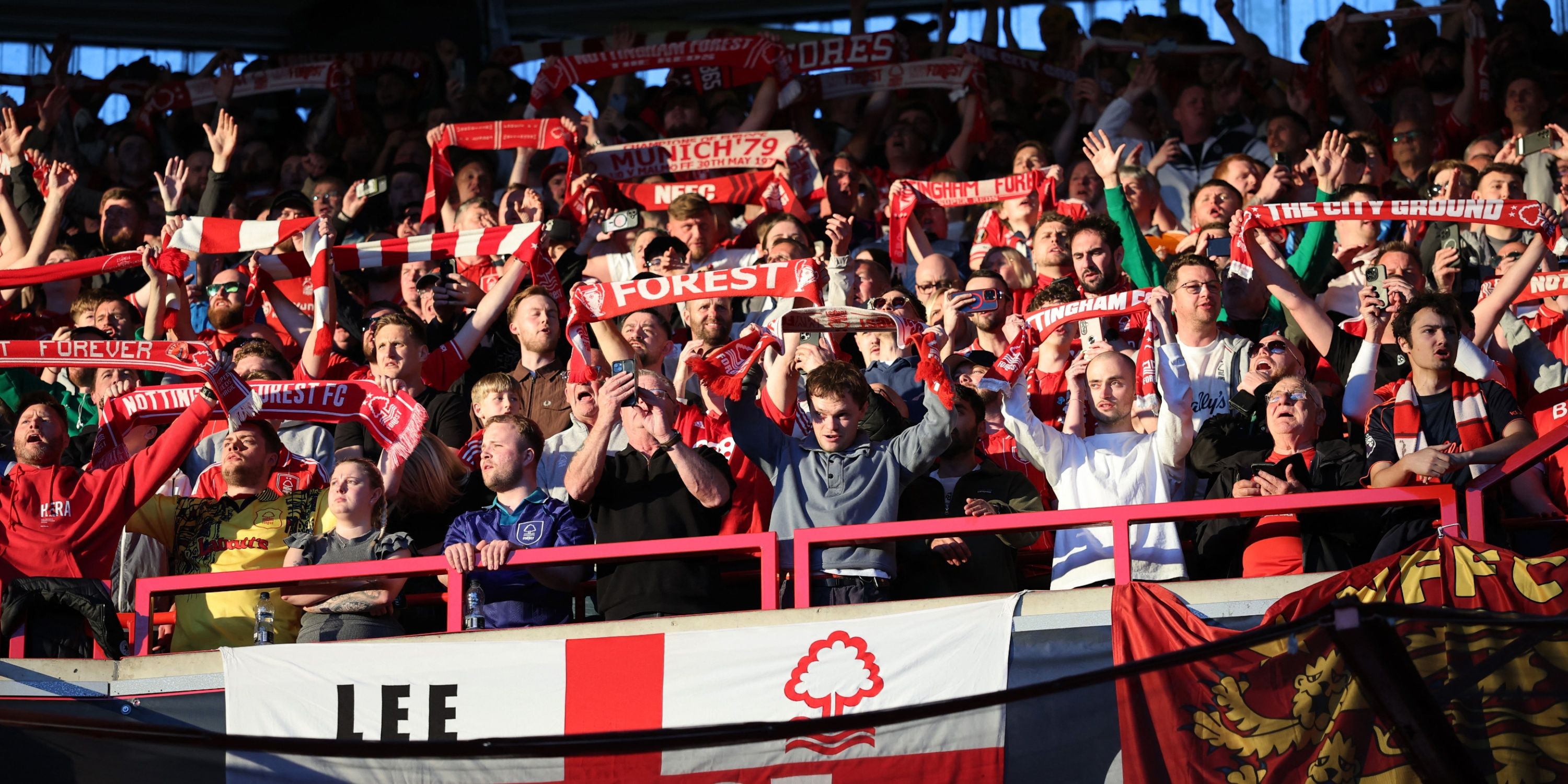 fãs de nottingham-forest