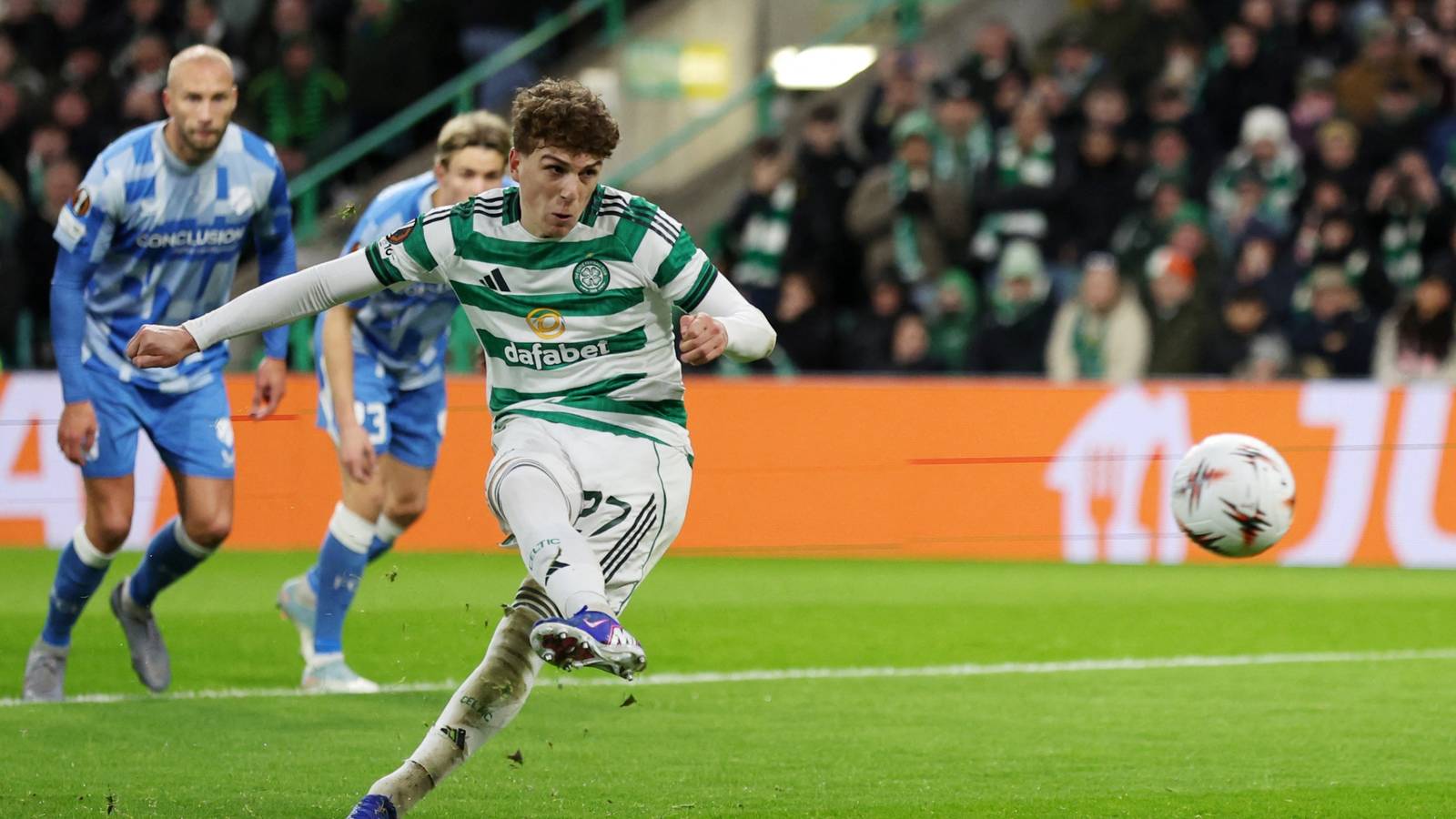 Sky Sports: Celtic eyeing country's 2024 and 2025 Player of the Year to replace Engels