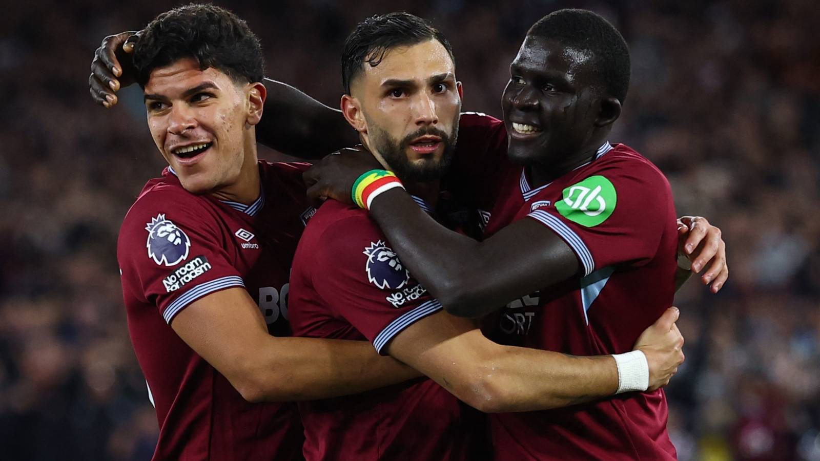 West Ham told star could demand exit within days as Everton make him their top target