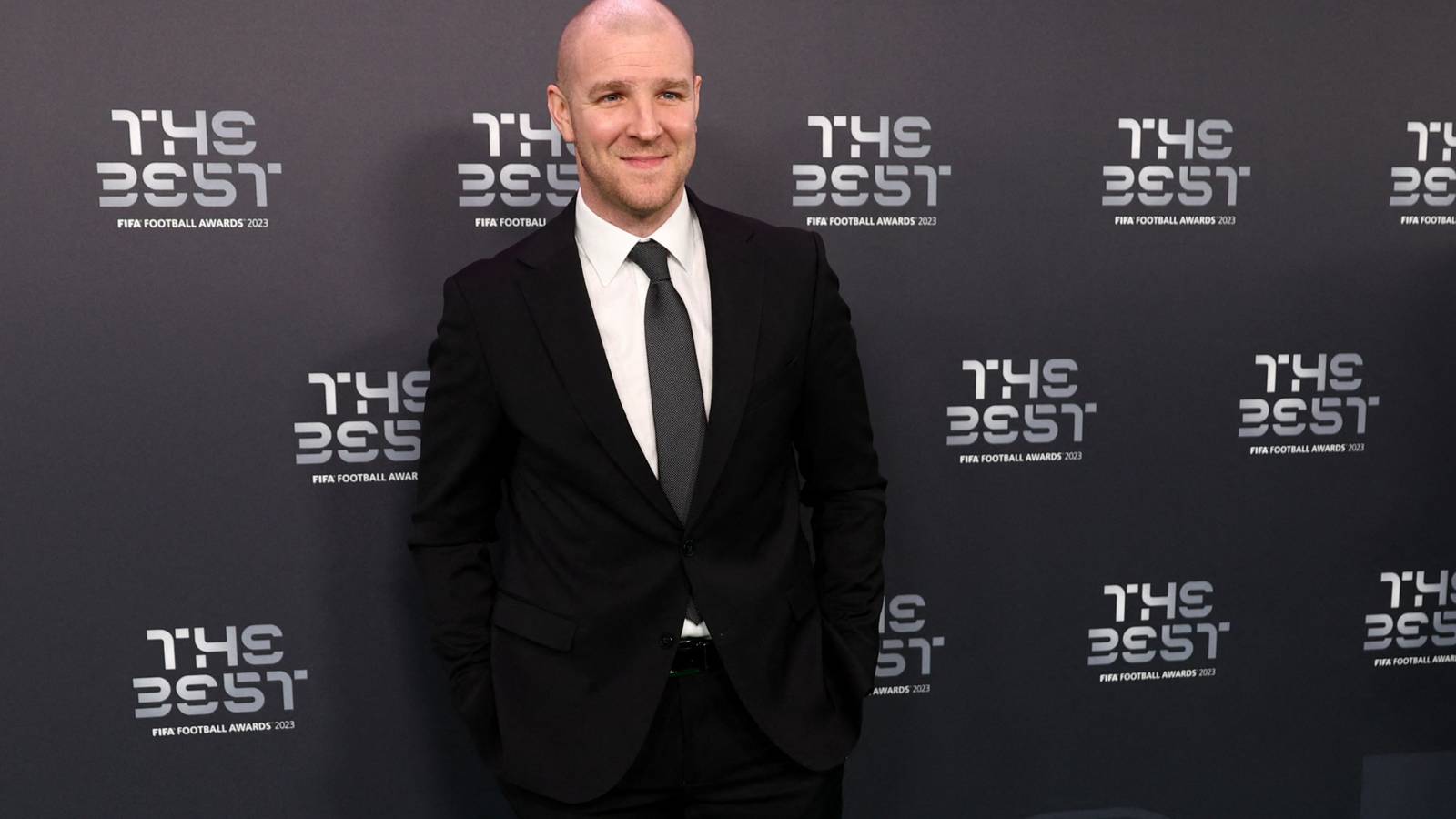 Philippe Senderos was blown away by what he saw at Arsenal's academy Philippe Senderos was blown away by what he saw at Arsenal's academy