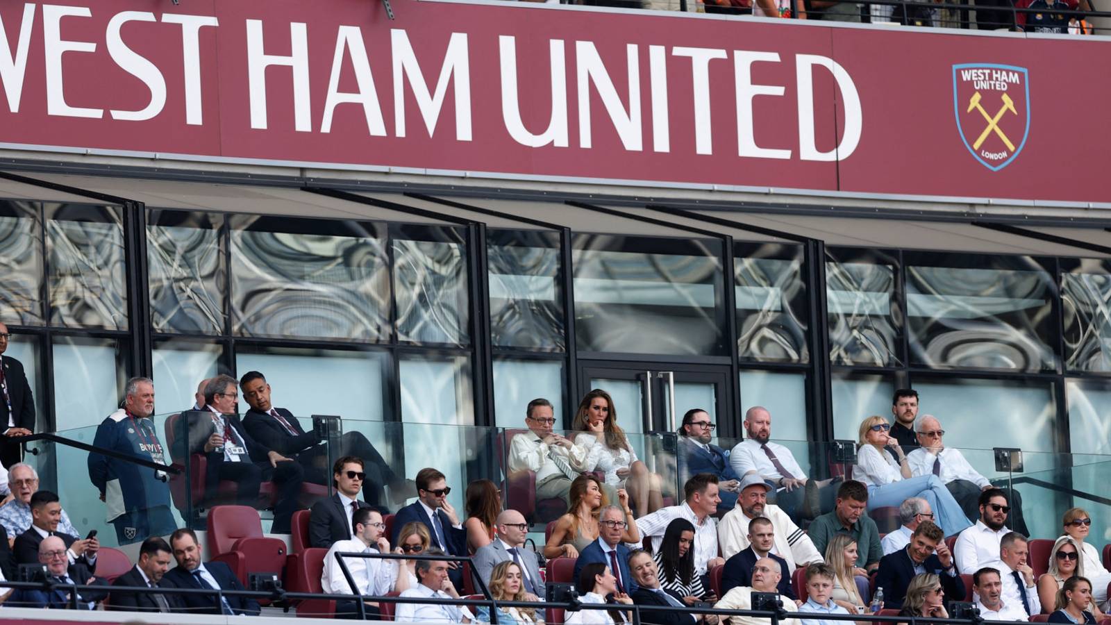 West Ham plotting summer move to sign 23-goal Championship striker