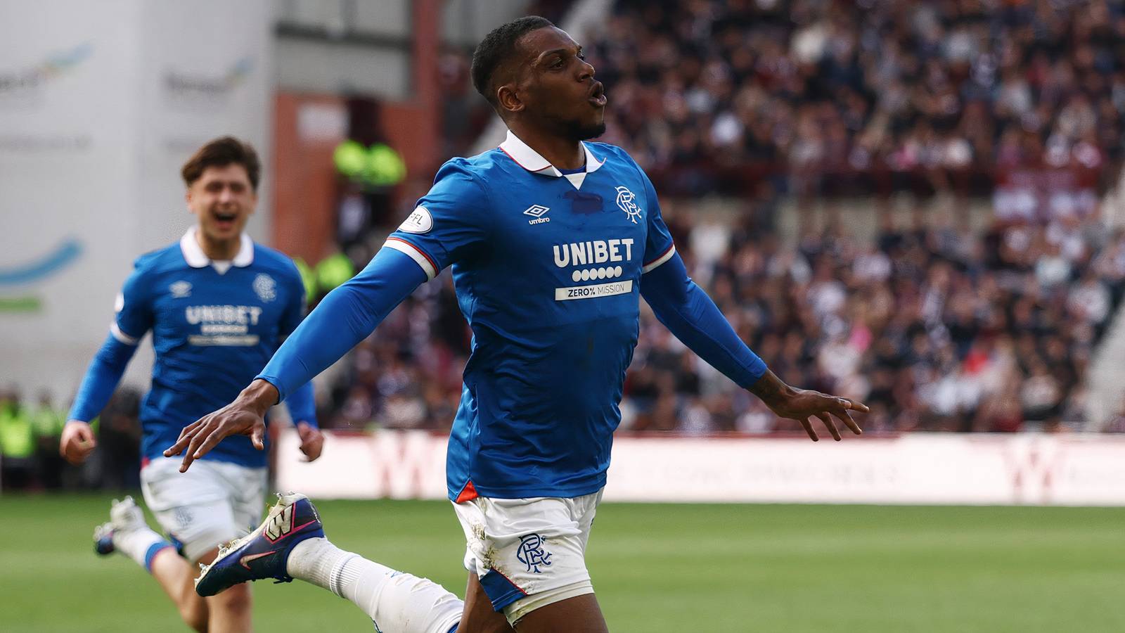 Rangers are now closing in on McInnes’ first signing Rangers are now closing in on McInnes’ first signing
