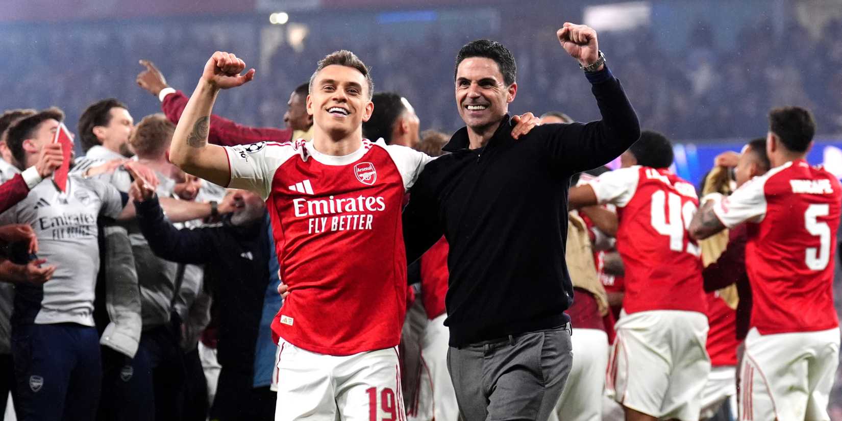 Trossard-Arteta-Arsenal