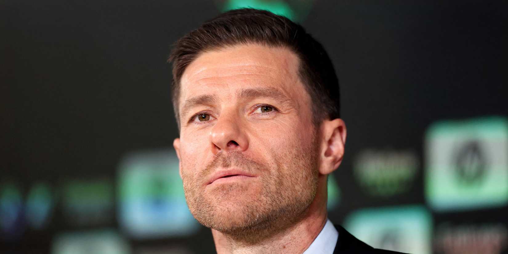 xabi-alonso-chelsea-premier-league 