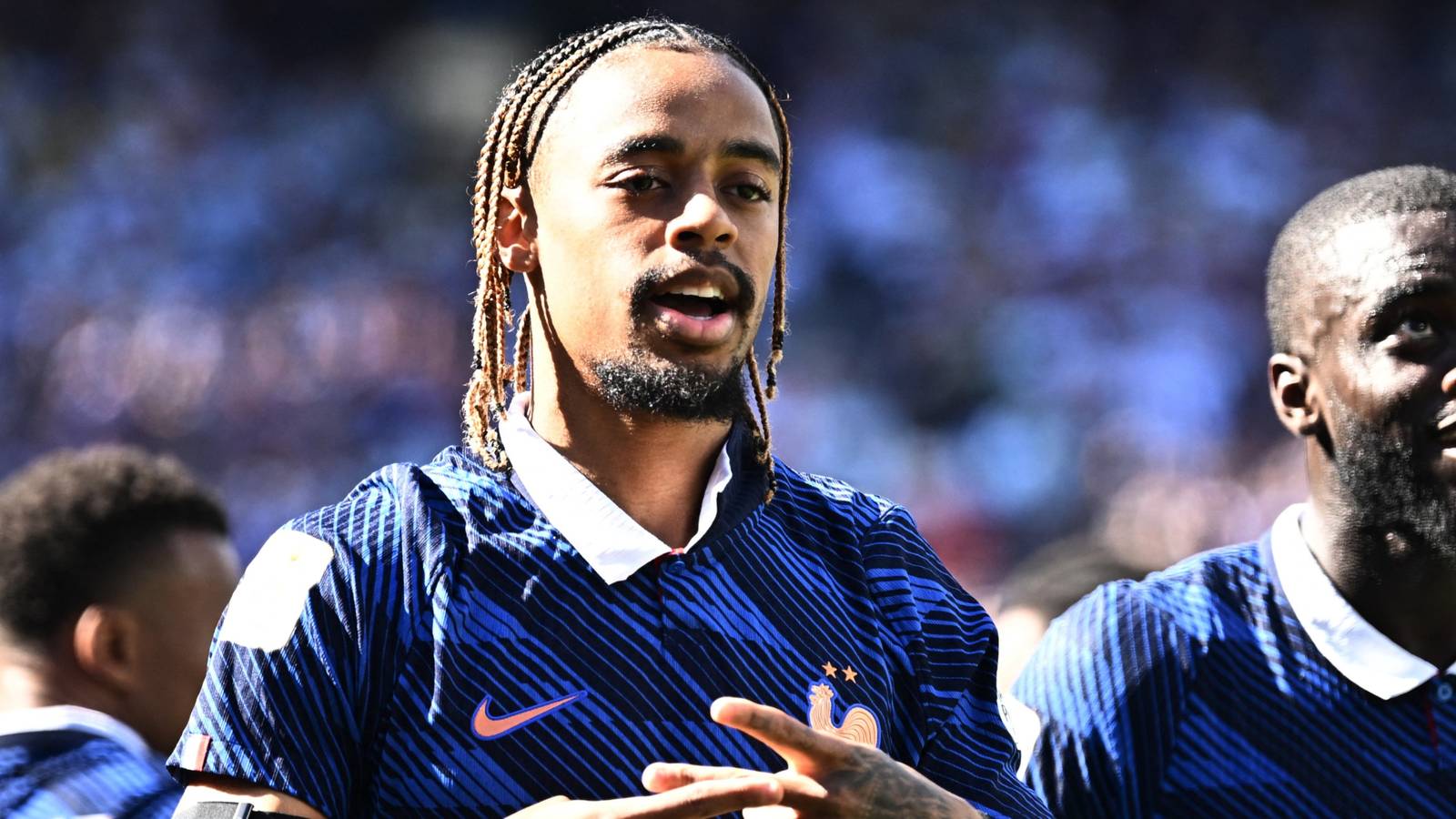 Better signing than Barcola: Arsenal in club-to-club talks to sign £130m star