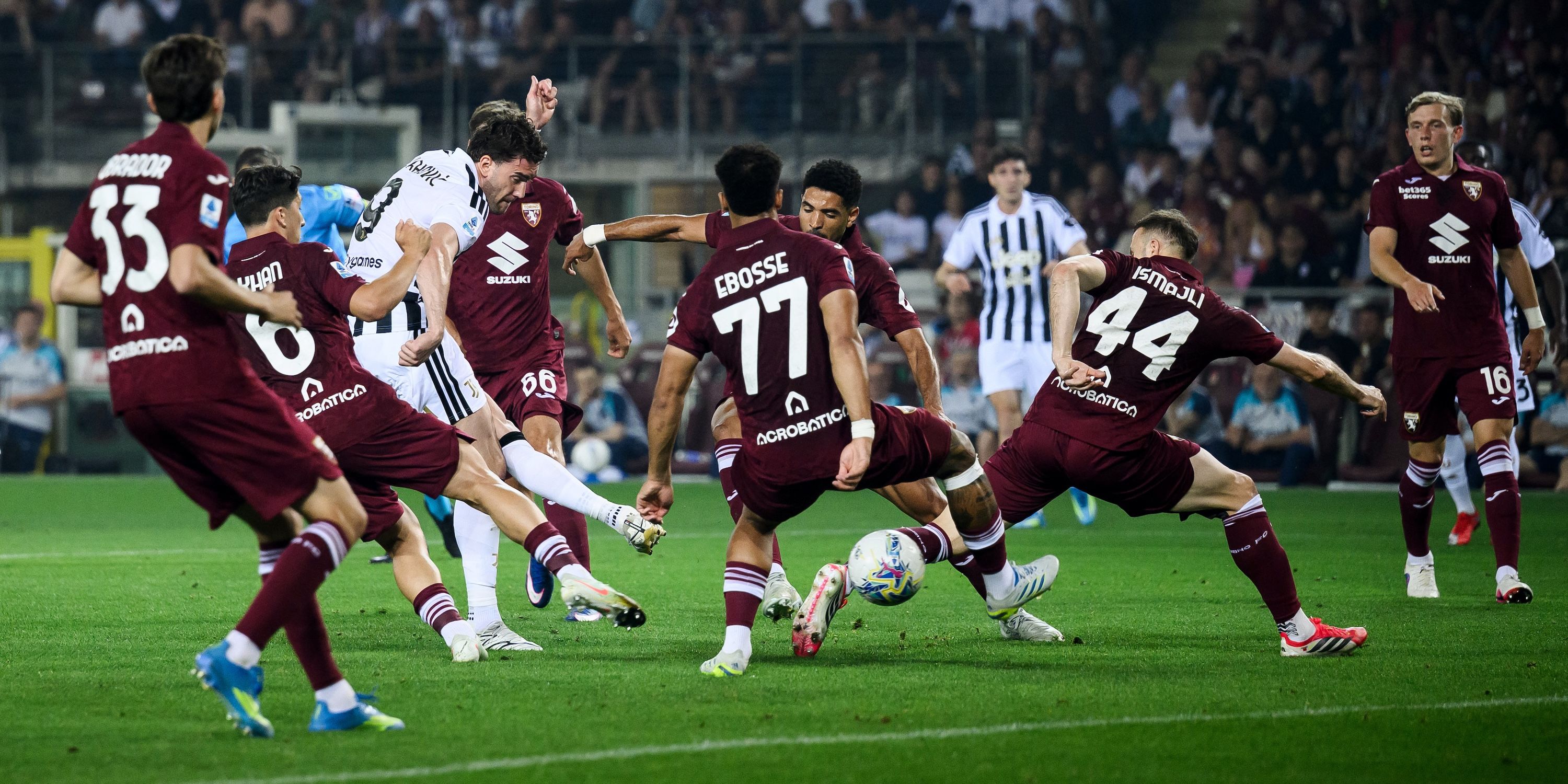 Juventus' Dusan Vlahovic scores their first goal