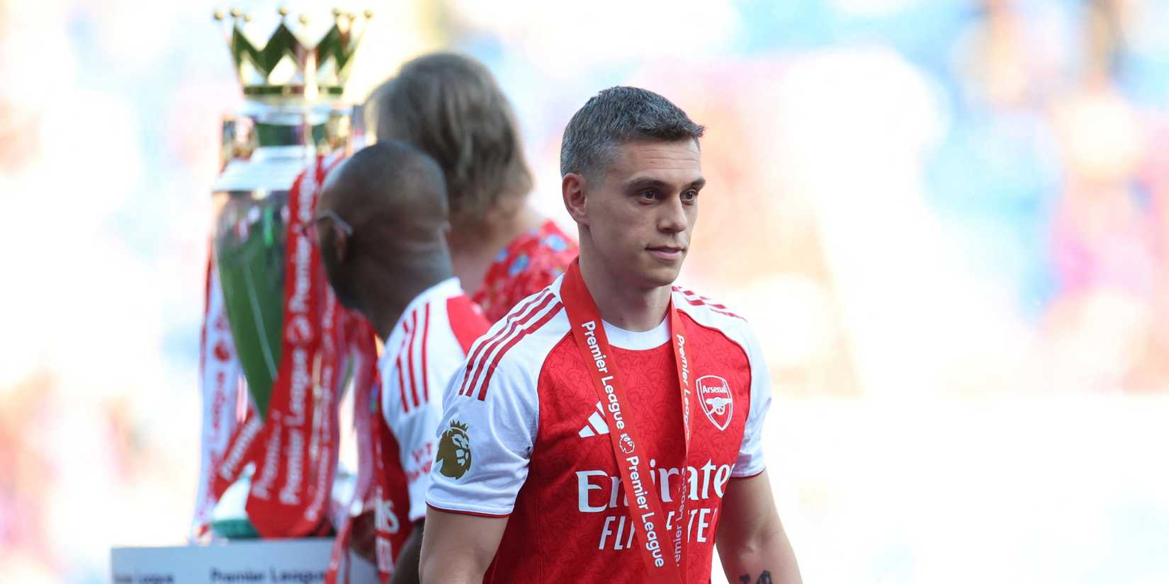 Leandro-Trossard-Arsenal