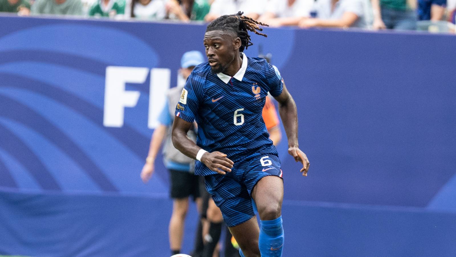 Why Man Utd are studying a new £75m signing move for Manu Kone Why Man Utd are studying a new £75m signing move for Manu Kone