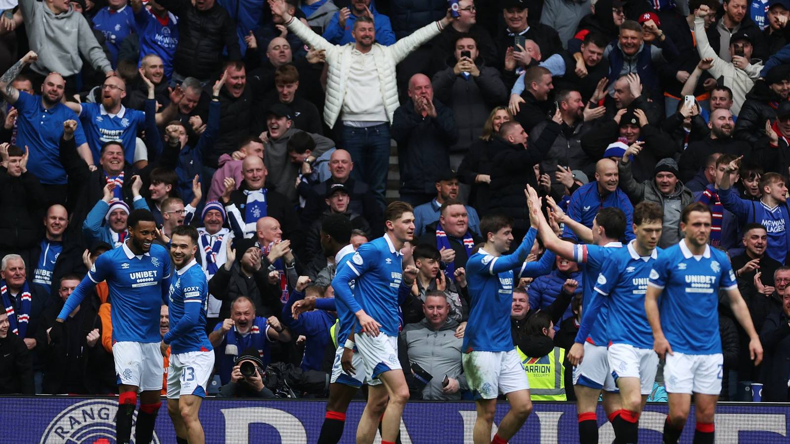 Rangers to push for star in days after very positive agent talks with club contacted
