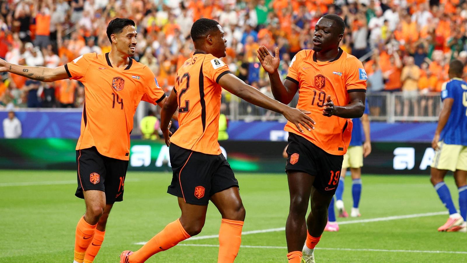 Tottenham are sending officials to battle Man Utd in the big race for Brobbey Tottenham are sending officials to battle Man Utd in the big race for Brobbey