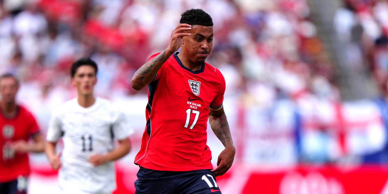 Morgan-Rogers - Inglaterra