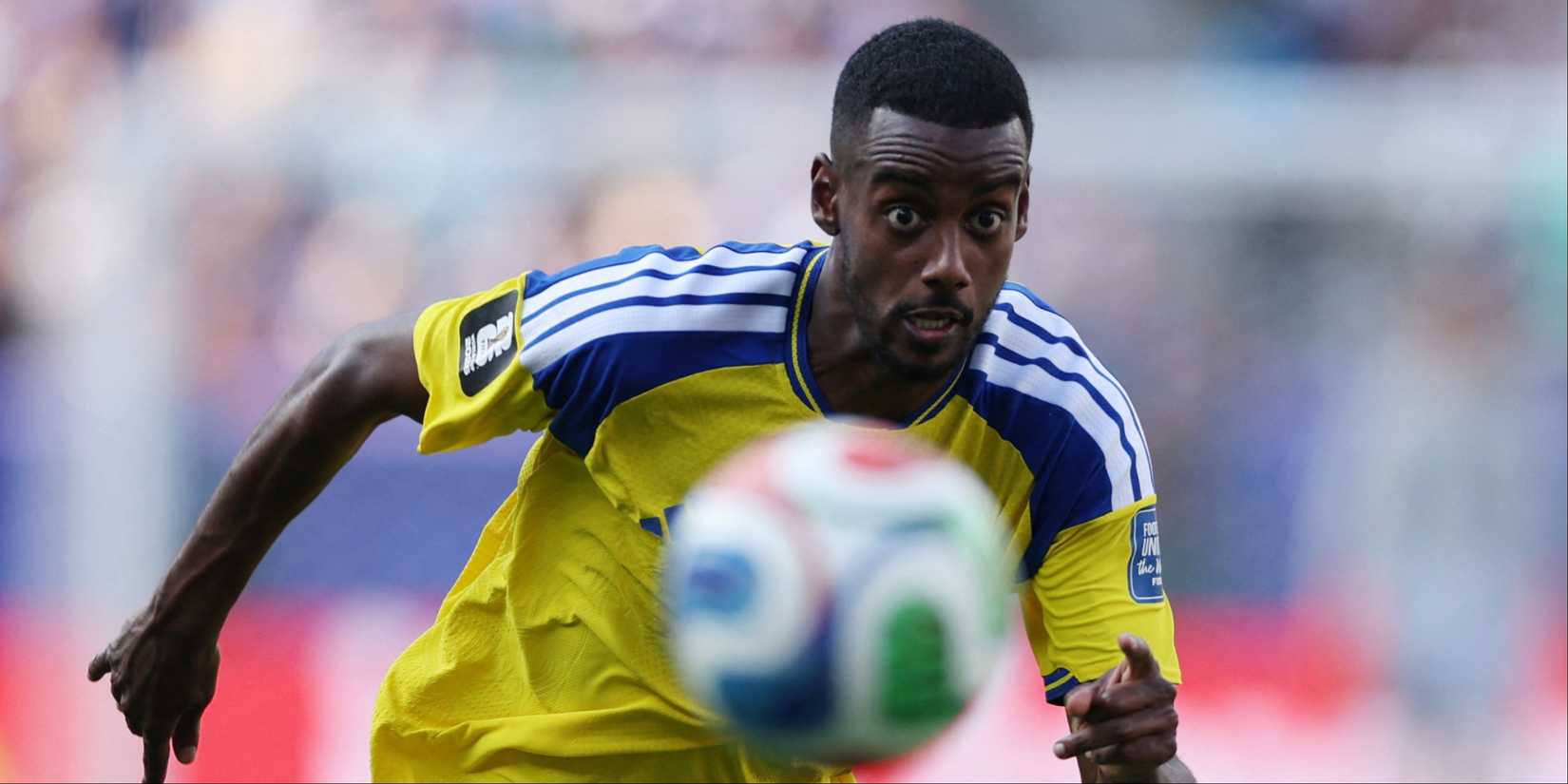 Alexander-Isak-Sweden-Liverpool