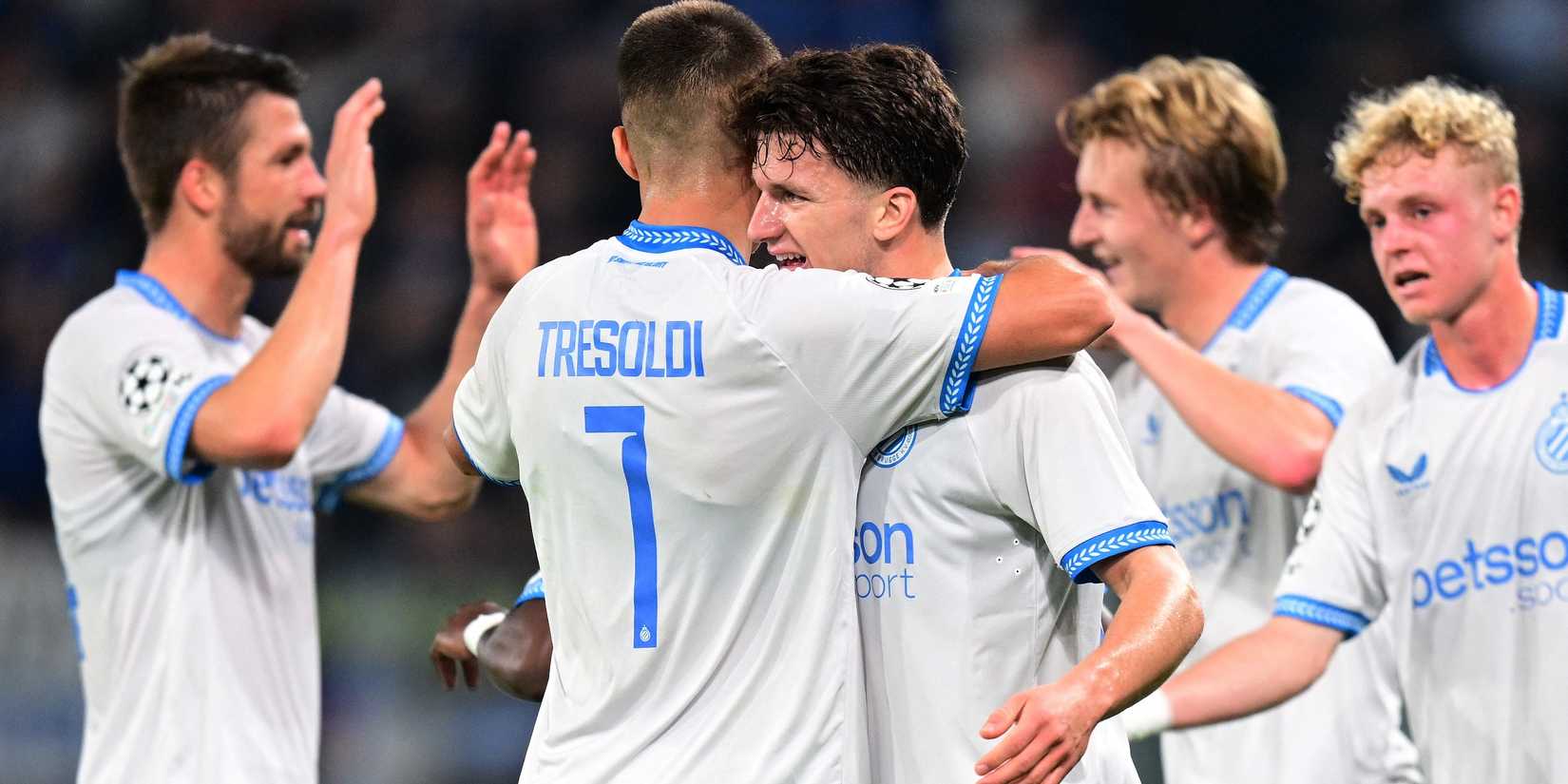  Club Brugge's Christos Tzolis celebrates scoring their first goal with Nicolo Tresoldi