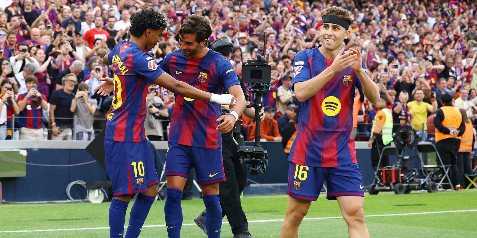 FC Barcelona's Ferran Torres celebrates scoring their second goal with Lamine Yamal and Fermin Lopez