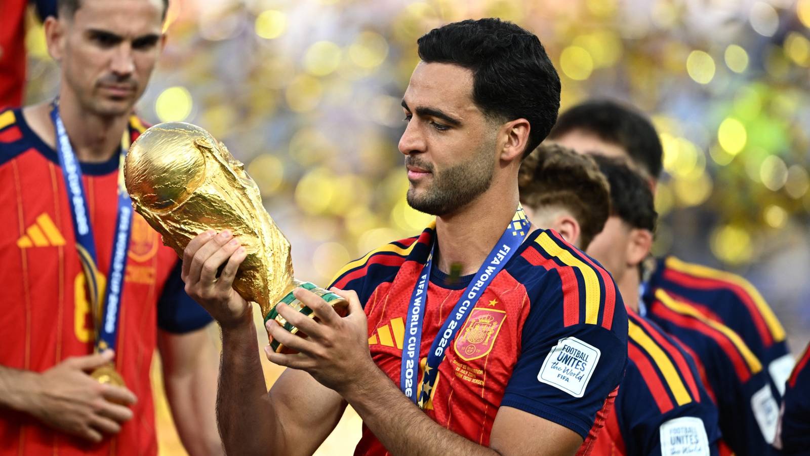 Why World Cup winner Mikel Merino will be worried if Arsenal sign £80m star