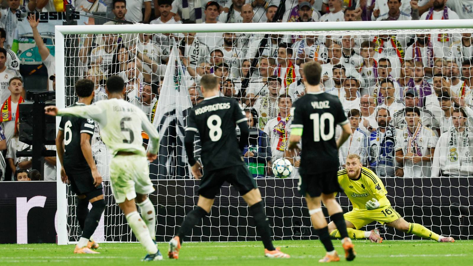 Star now desperate to leave elite club after Tottenham launch serious move