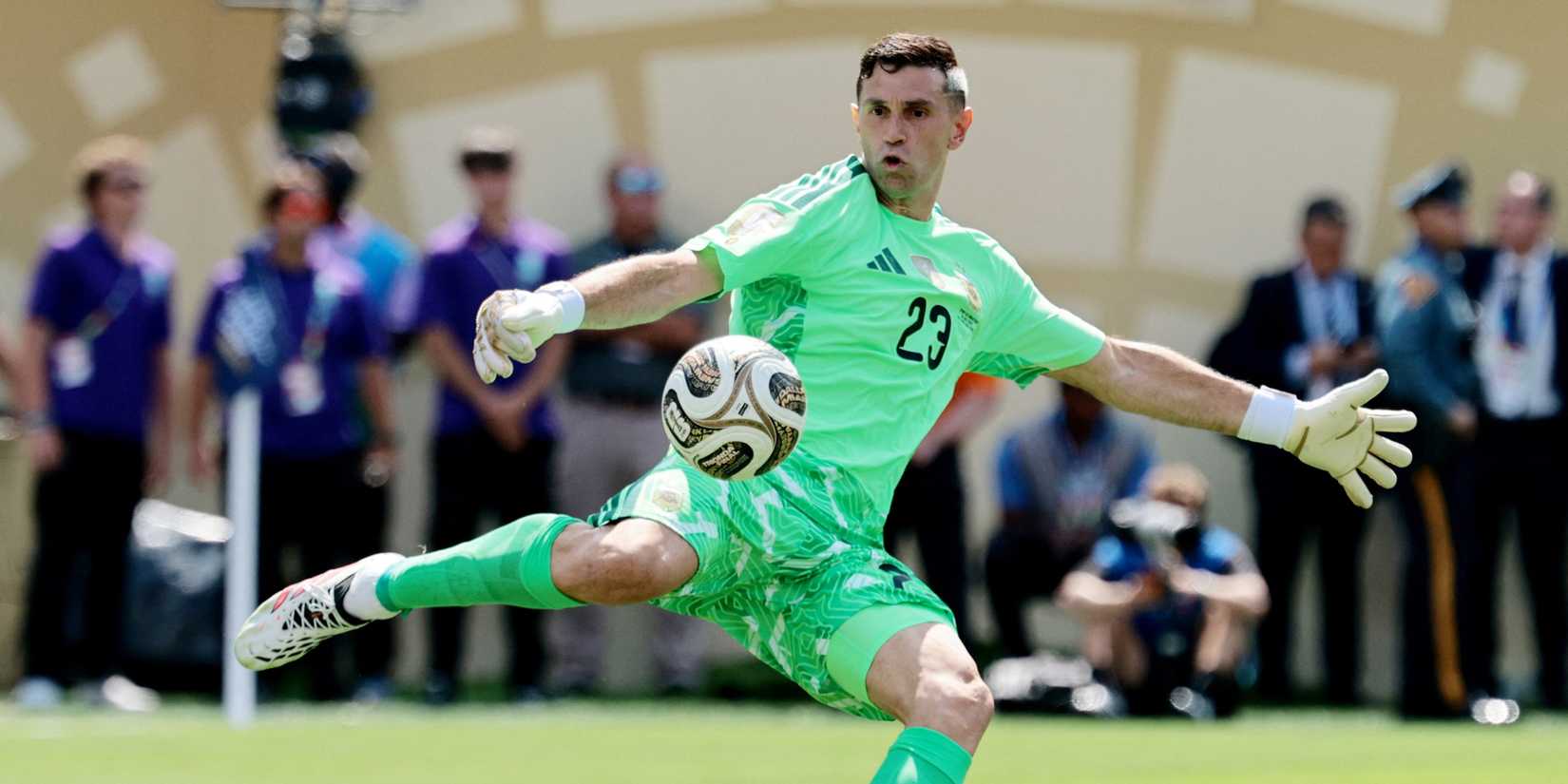 Emiliano Martínez Aston Villa