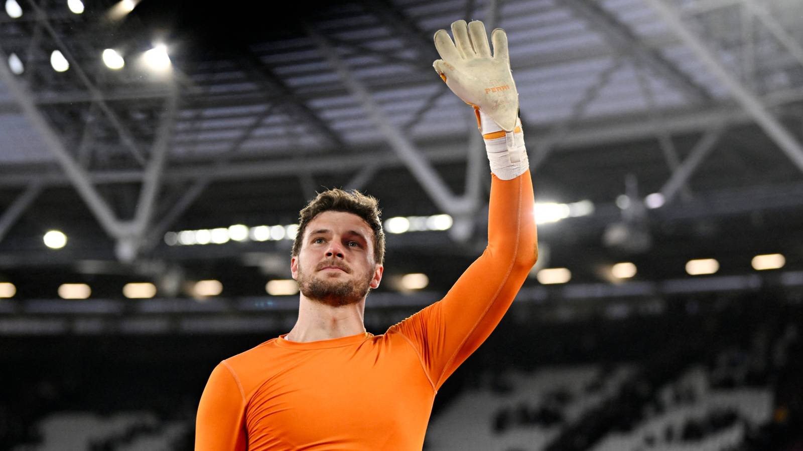 When Lucas Perri could complete medical as Torino advance Leeds deal