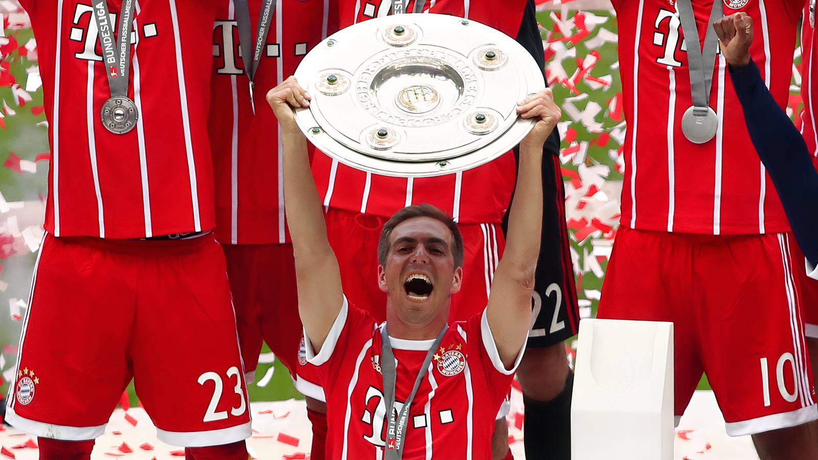 Moyes wants Everton to sign a ‘big talent’ at the back comparable to Philipp Lahm Moyes wants Everton to sign a ‘big talent’ at the back comparable to Philipp Lahm