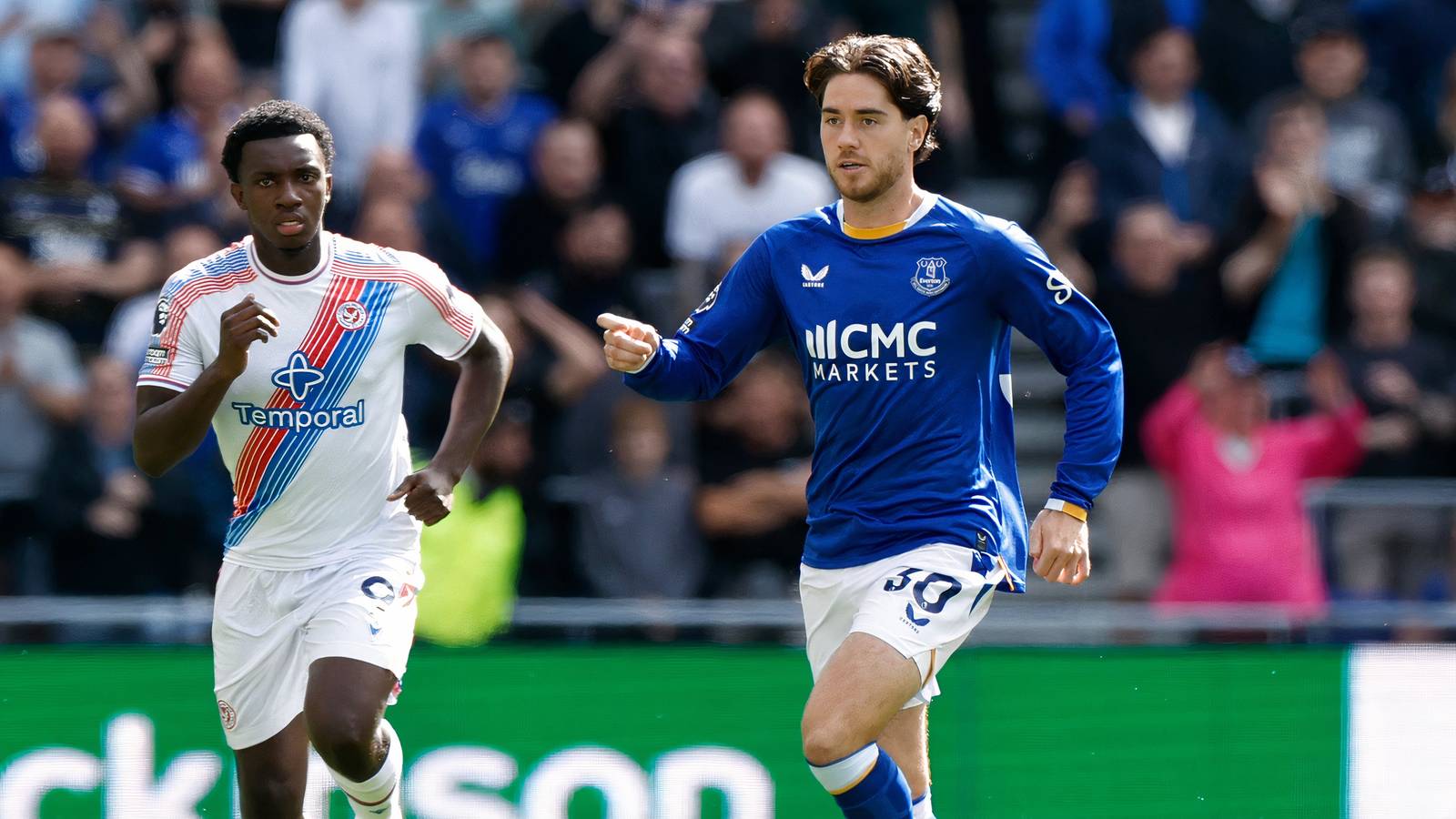 How Everton can instantly upgrade on Hayden Hackney with £30m midfielder