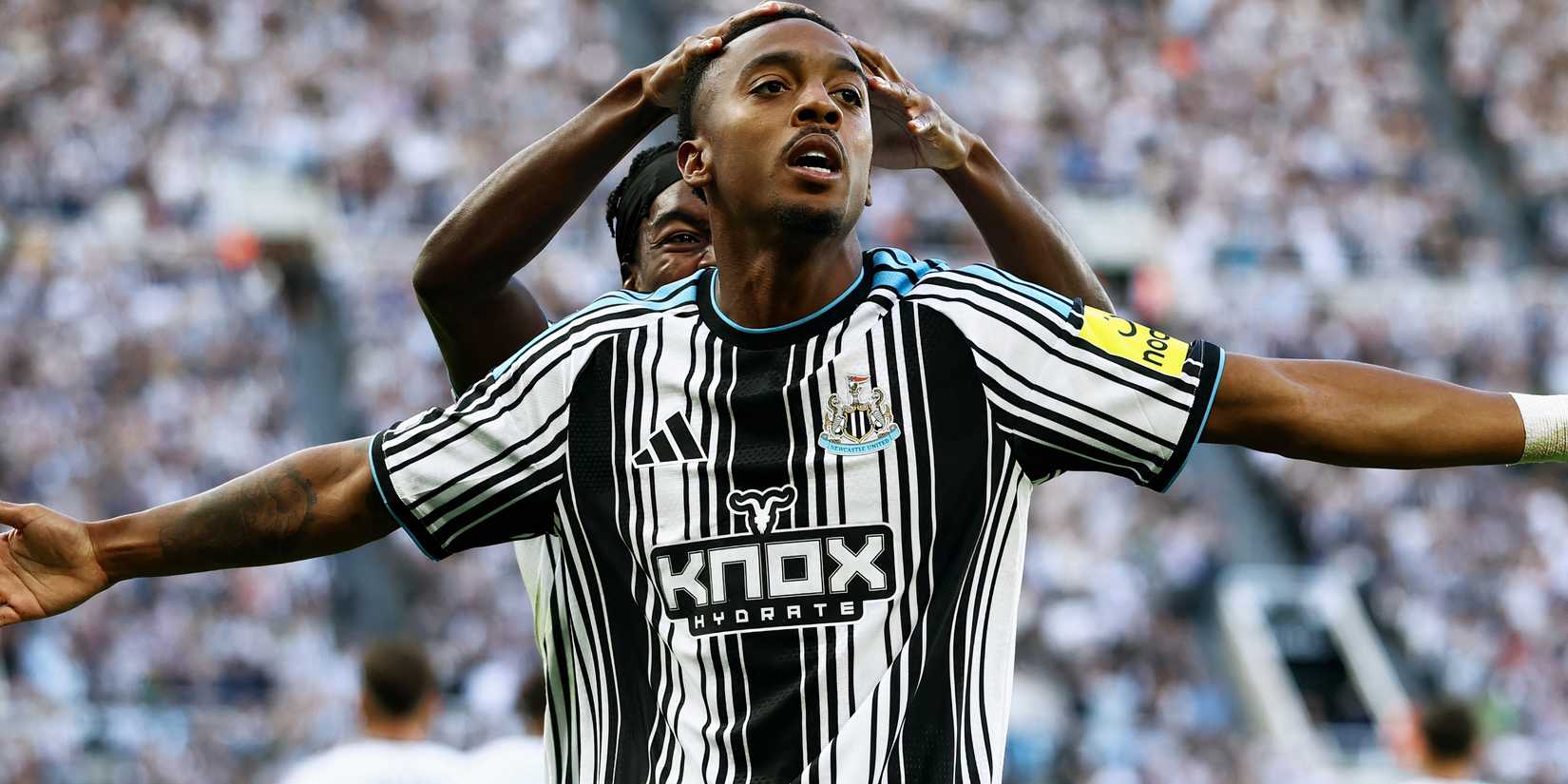 joe-willock-newcastle-liverpool