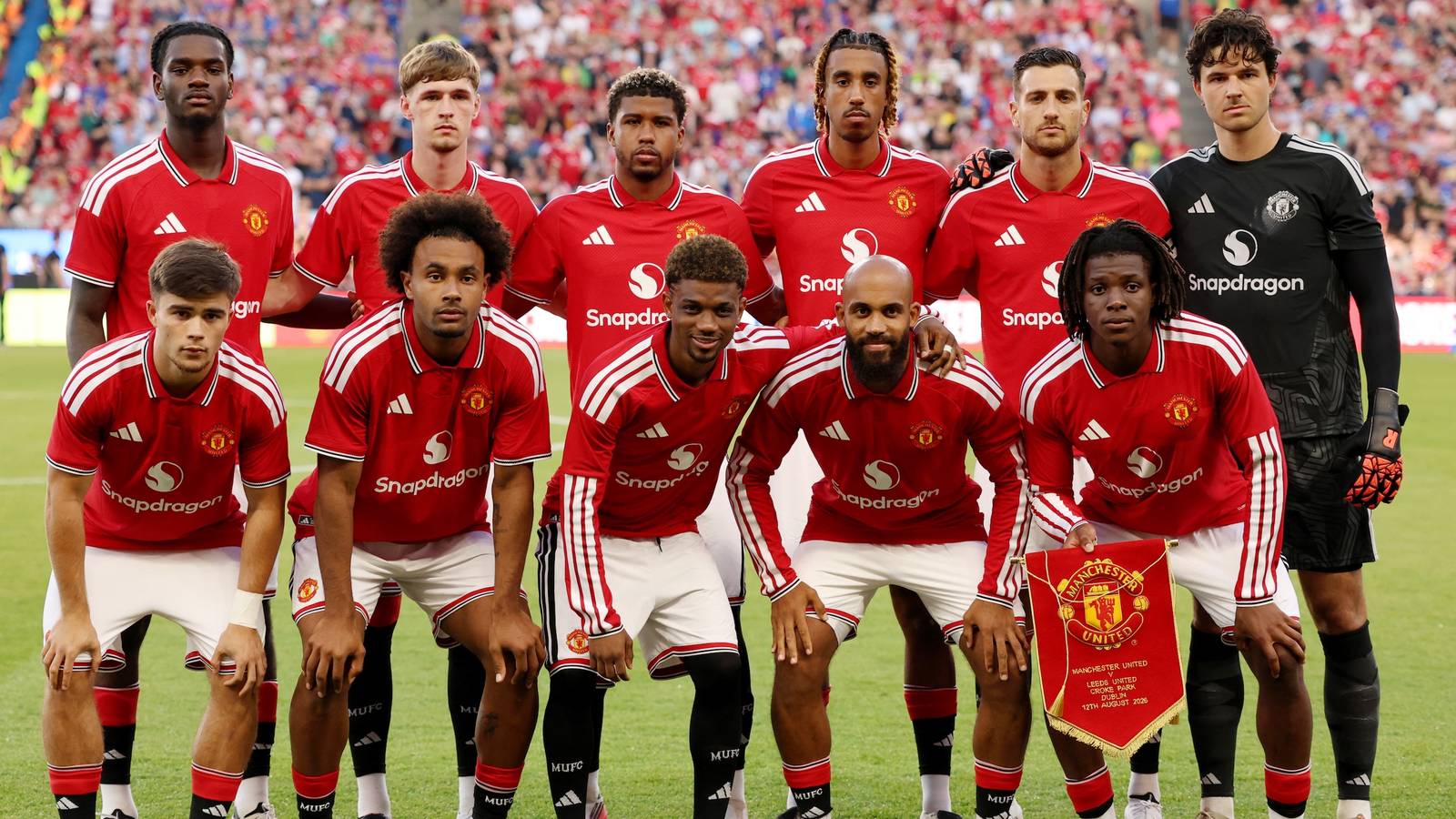 Exclusive: One of the world's best strikers is now open to joining Man Utd