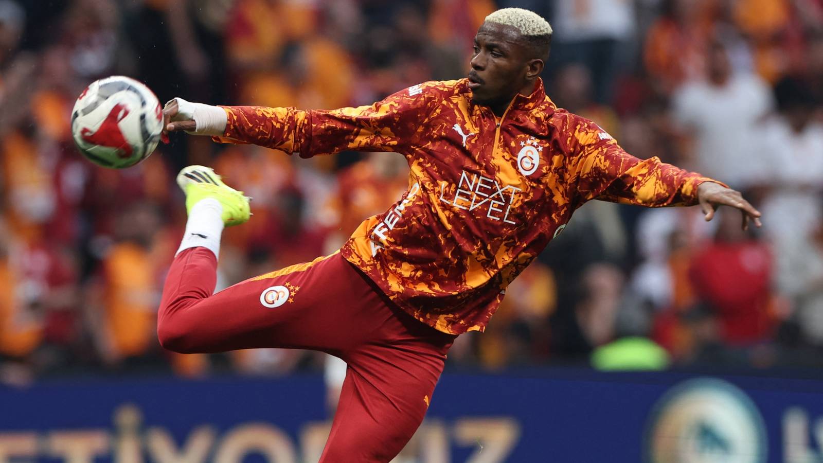 How Man Utd could sign their answer to Victor Osimhen before the deadline
