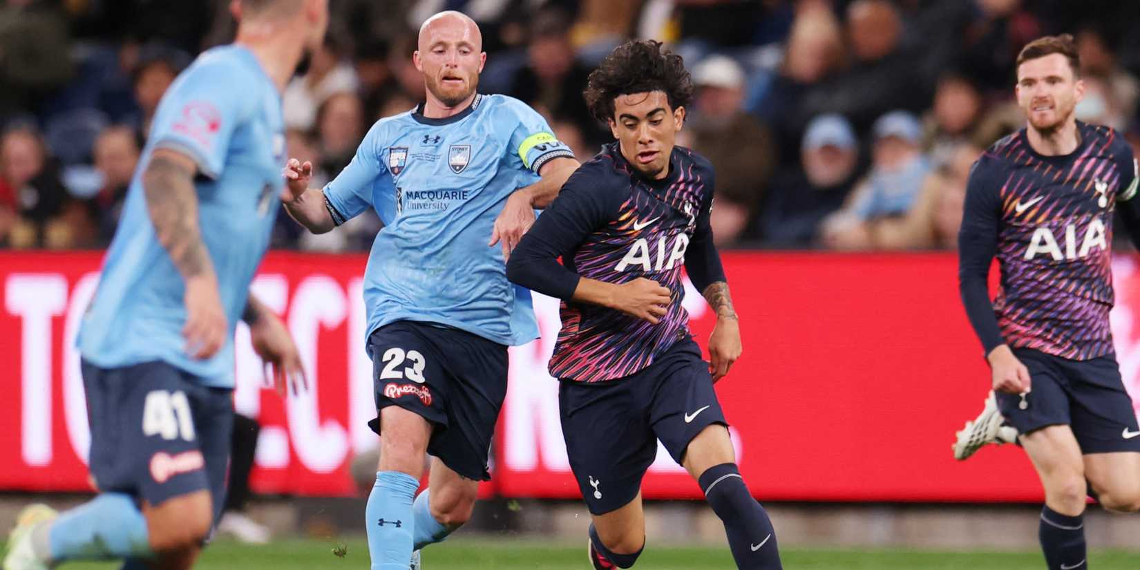 luca-williams-barnett-tottenham