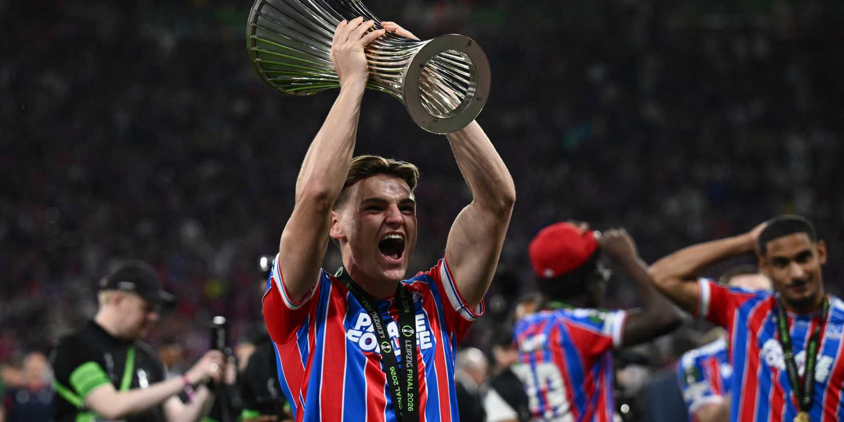 devenny-crystal-palace