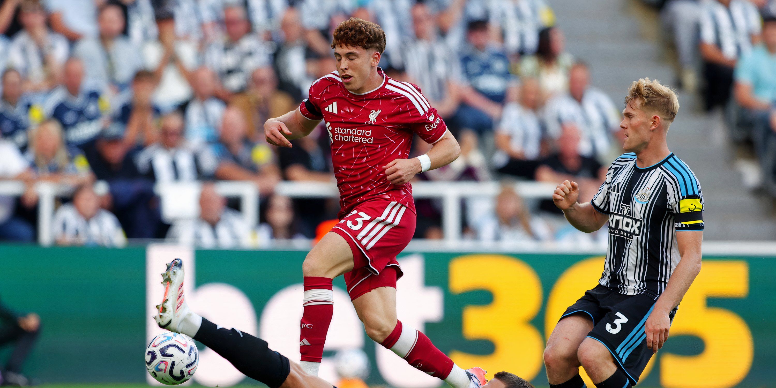 Victor Munoz for Liverpool