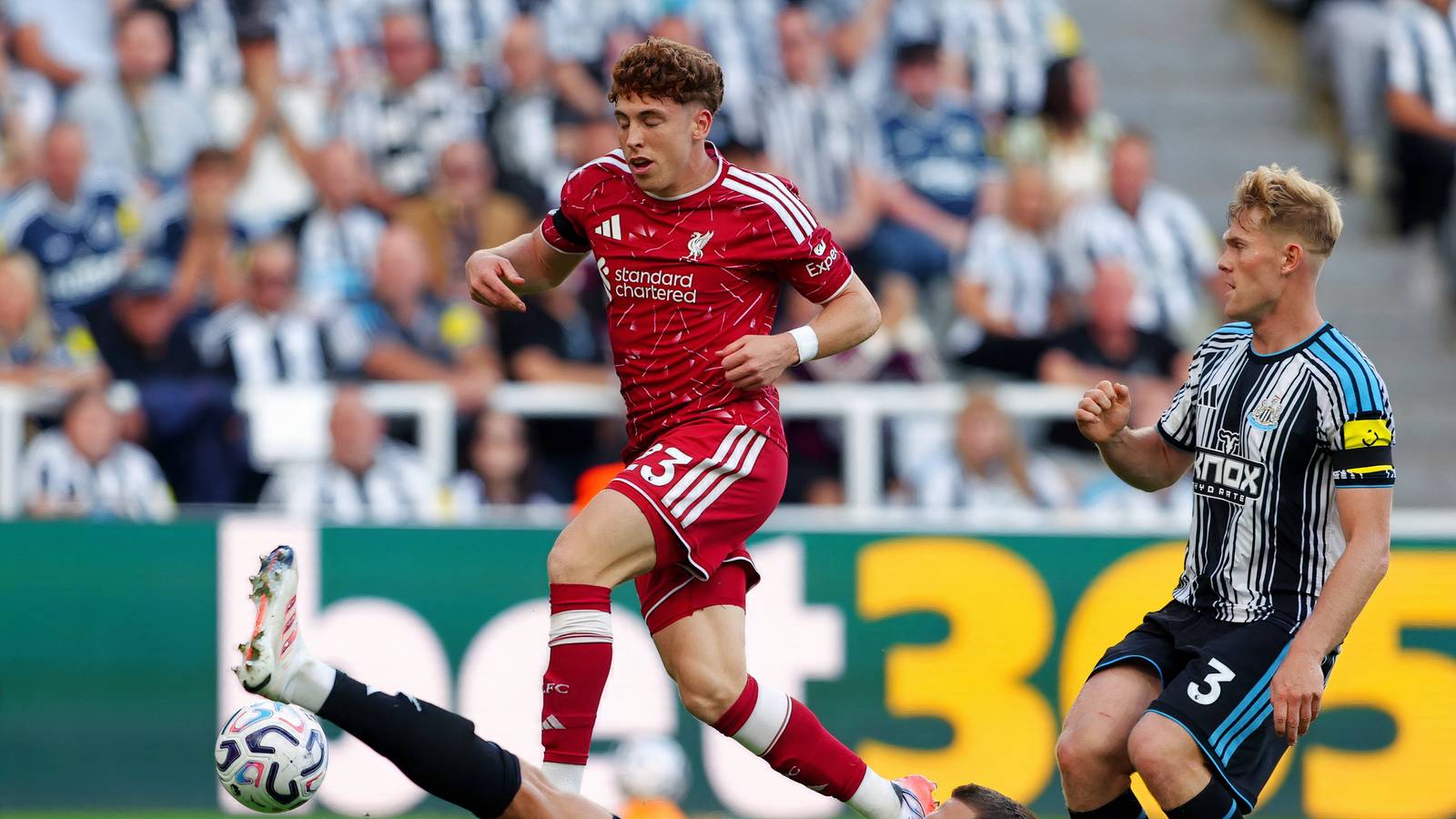 Victor Munoz will be in danger if Liverpool sign £70m winger