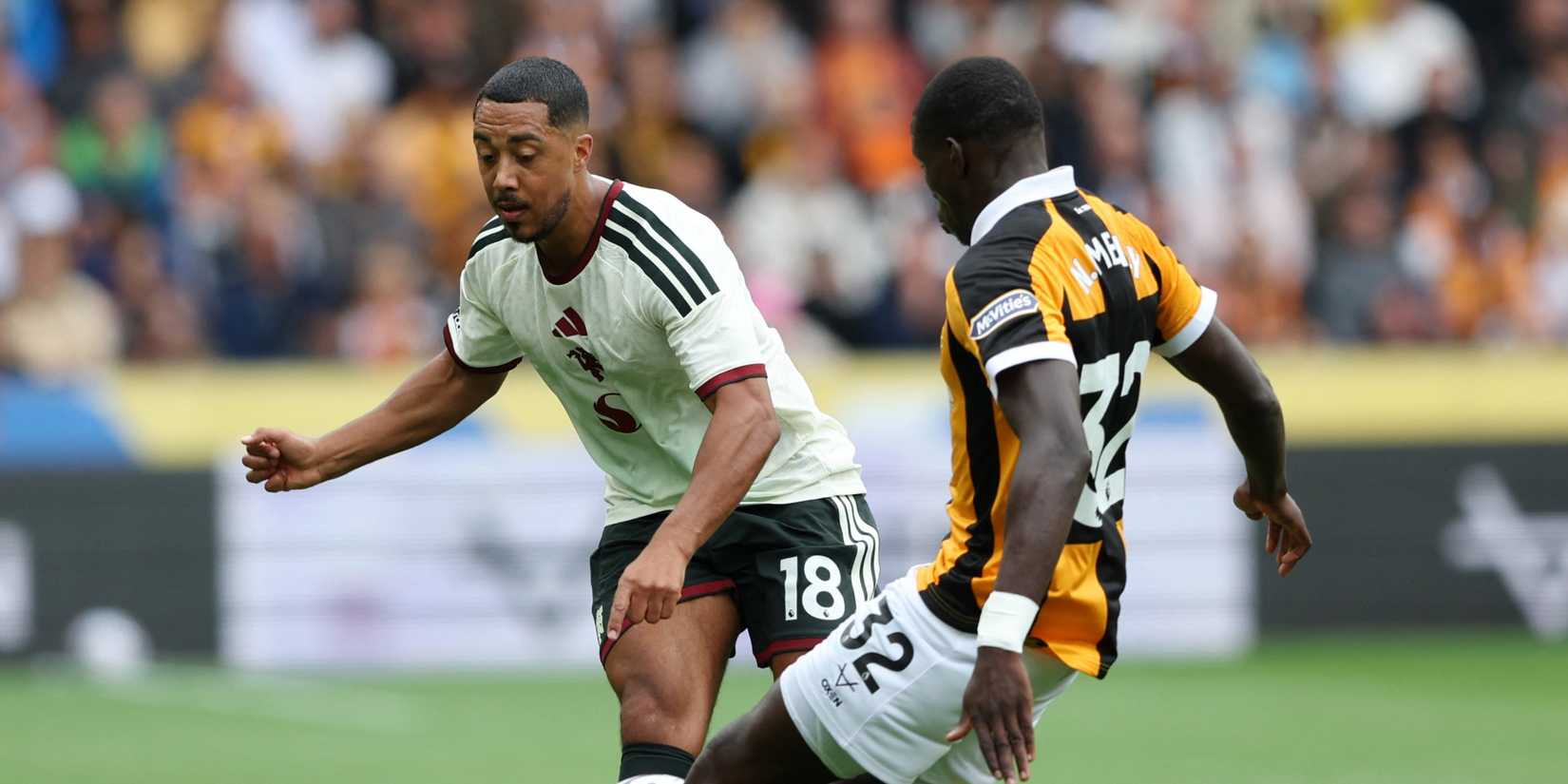 Youri-Tielemans-Man-Utd
