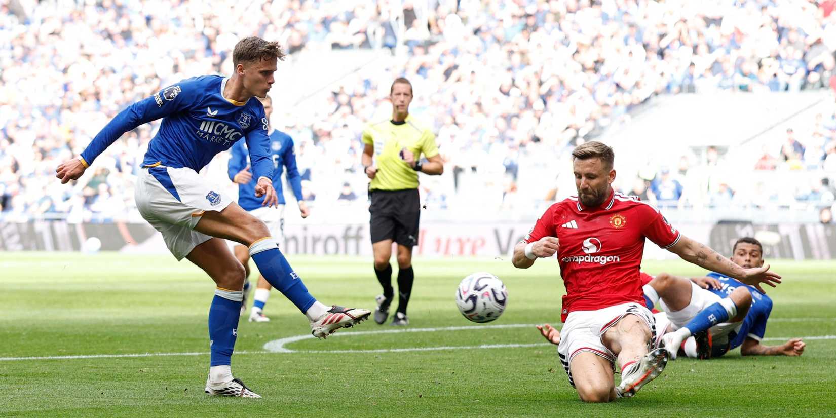 armstrong-everton